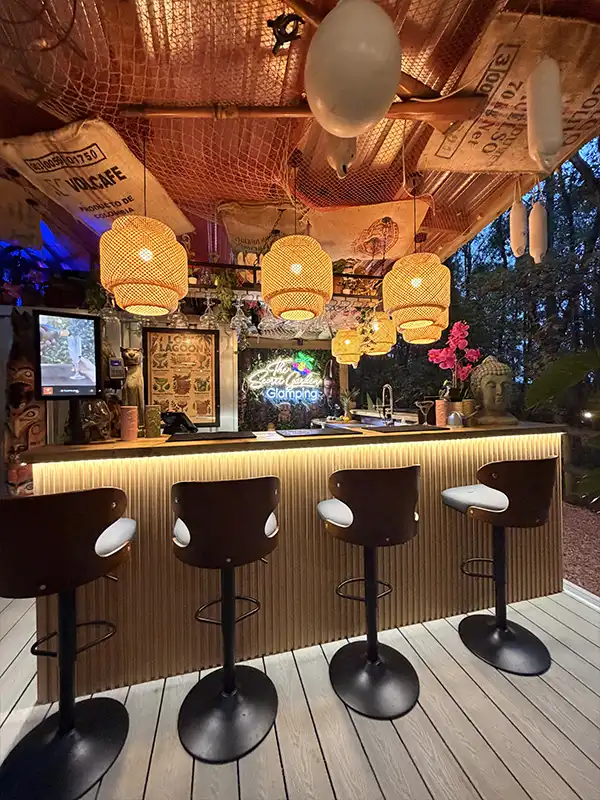 Lost Lagoon Tiki Bar